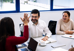 Trabaja con nosotros