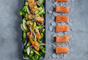 Fırında Limonlu Somon