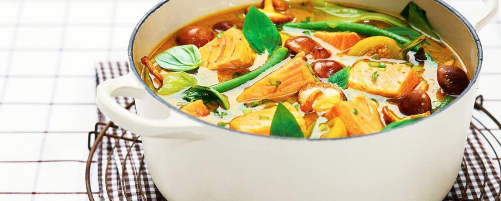 Sebzeli Somon Güveç