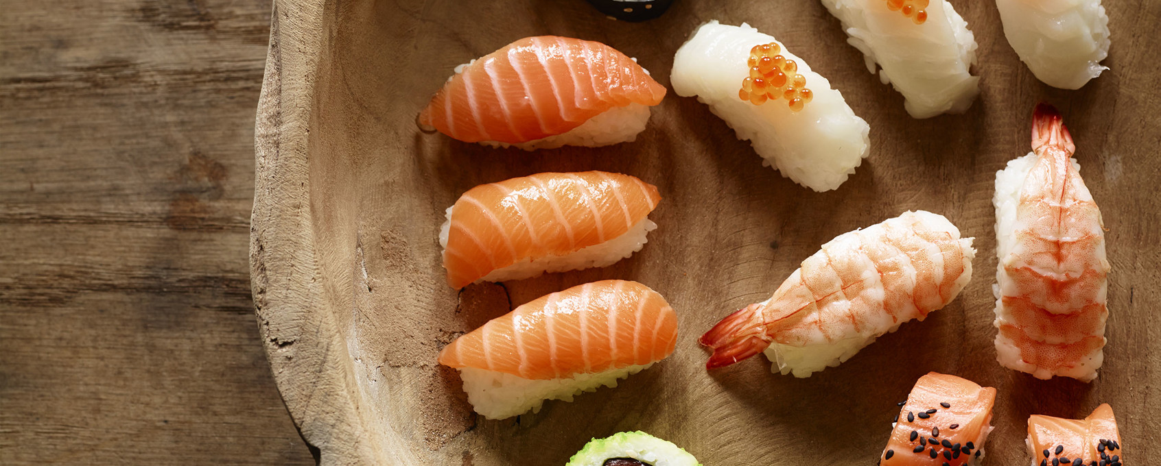 Sushi and nigiri on plate
