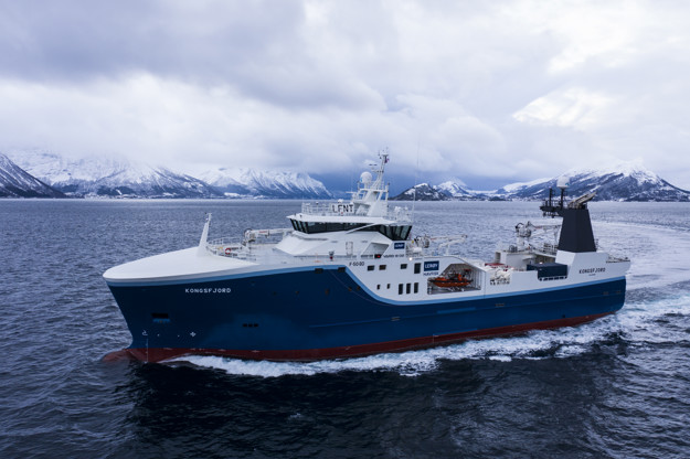 The trawler Kongsfjord at sea