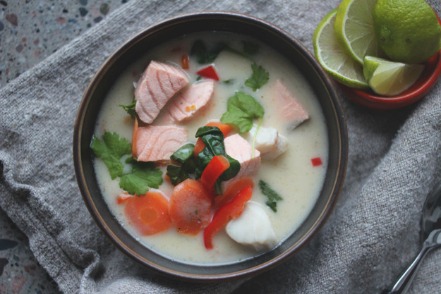 Hvit fiskesuppe med kokosmelk