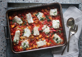 Torsk i ugn med tomatsås